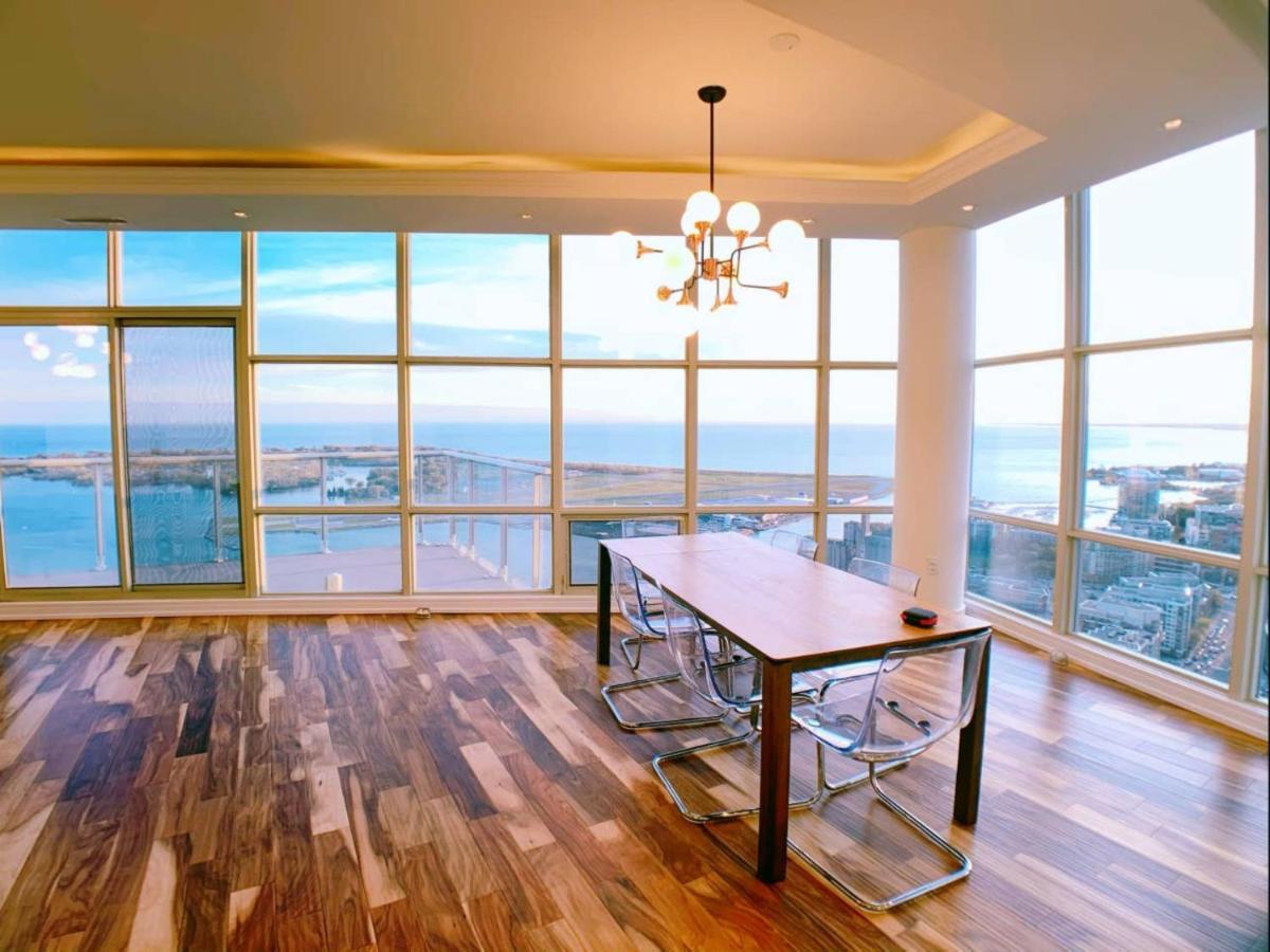 Luxury Penthouse In Downtown Apartment *
