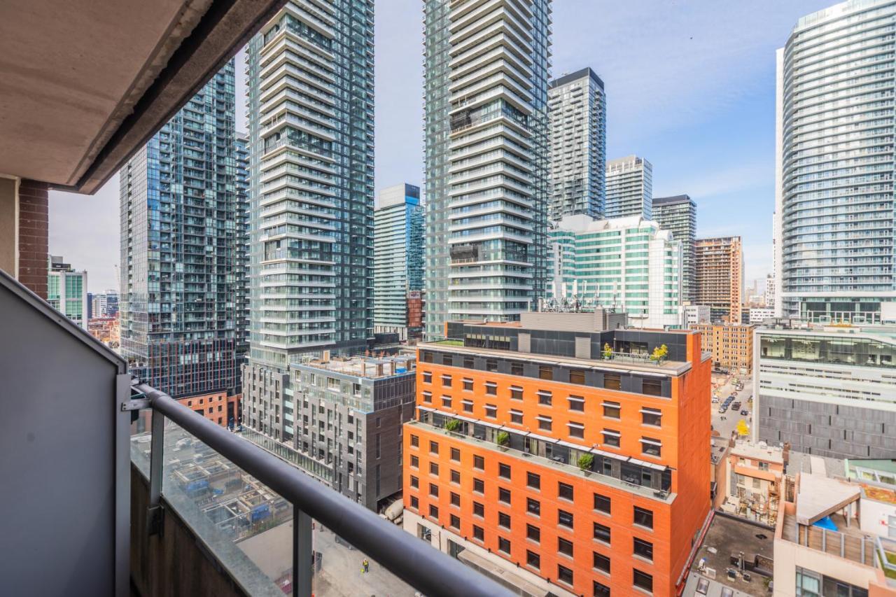 Aoc - Heart Of Downtown 3* Toronto
