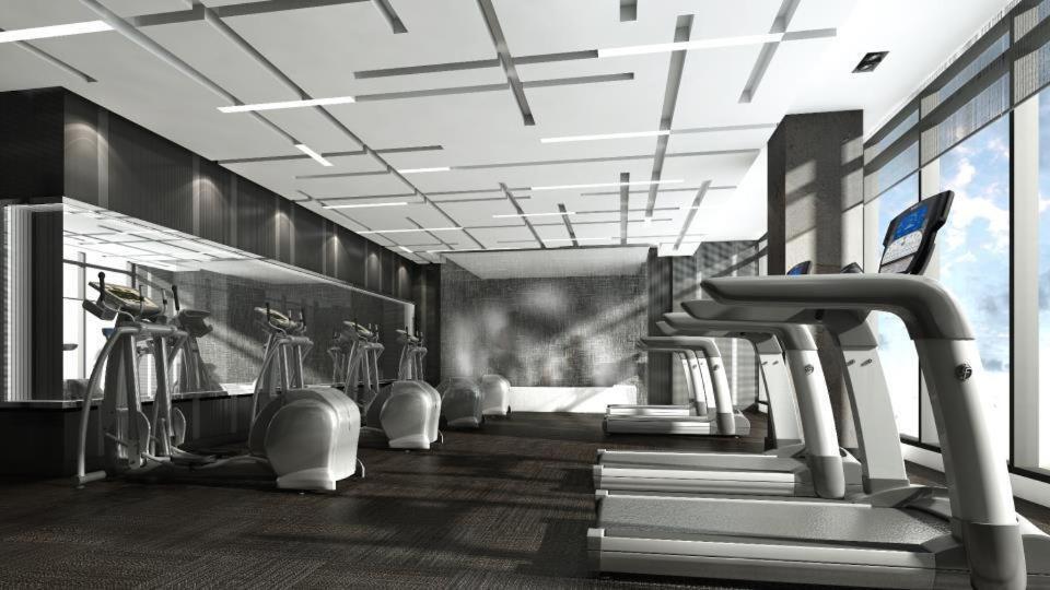 Skyview Brand New In Core Business District Toronto