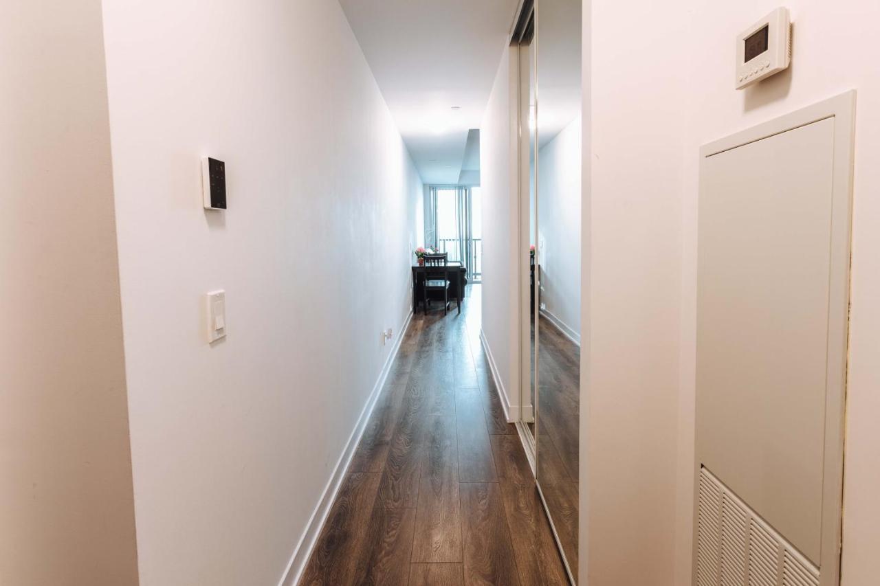 Skyview Brand New In Core Business District Apartment Toronto
