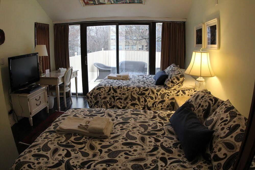 Garden Bed & Breakfast 3*