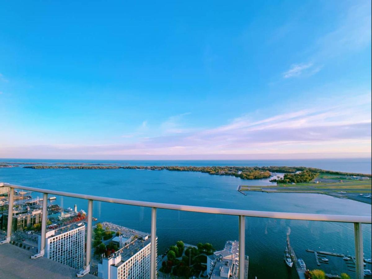Luxury Penthouse In Downtown Apartment