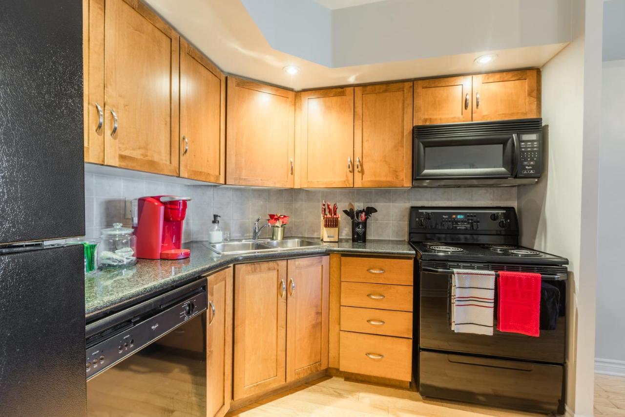 Aoc - Heart Of Downtown 3* Toronto