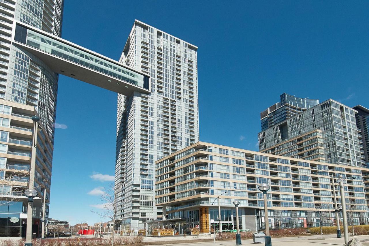 Apartment Whitehall Suites - Lakeview Suites