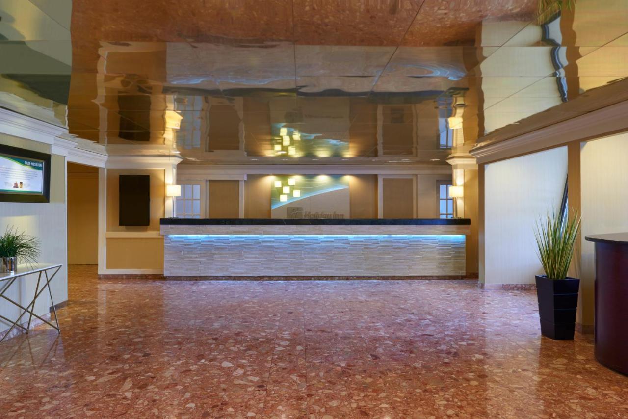 - Yorkdale Hotel