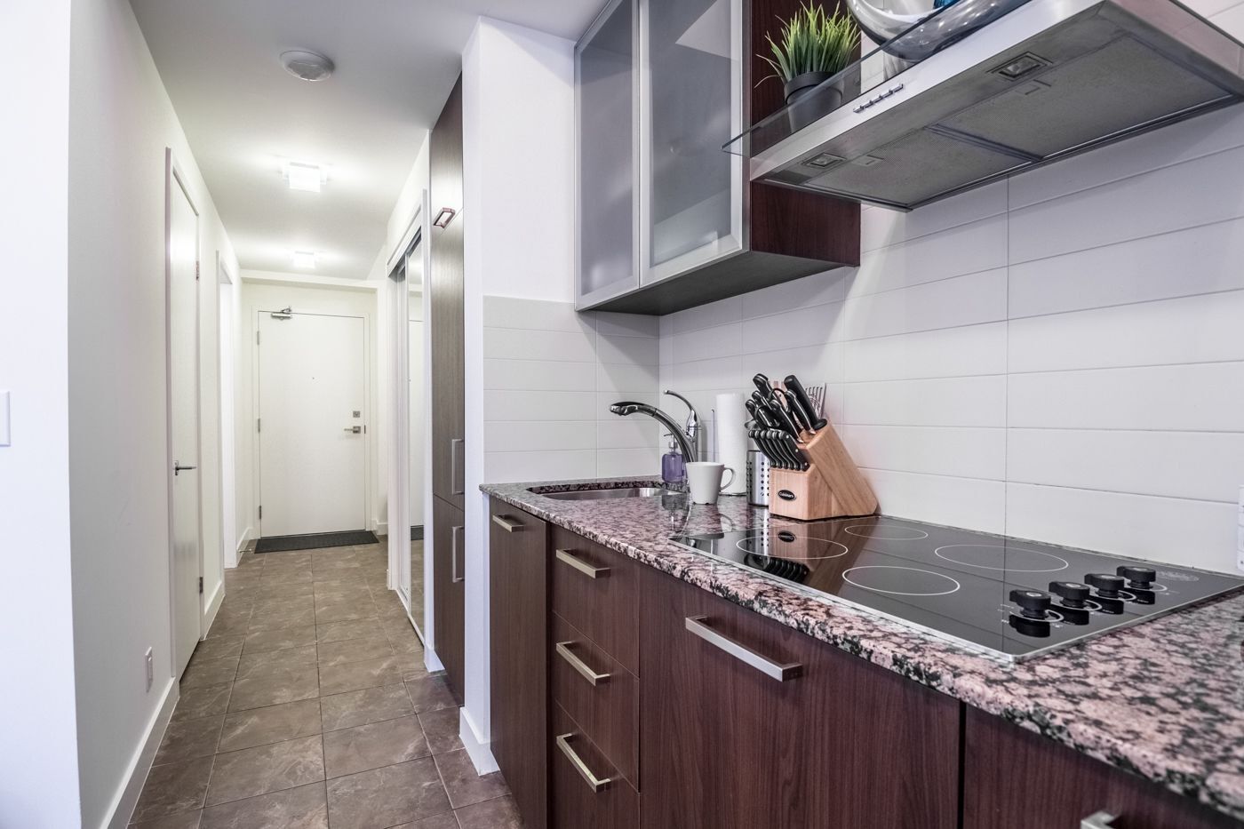 Apartment Aoc Suites - Two Bedroom Condo - City/Cn Tower View *
