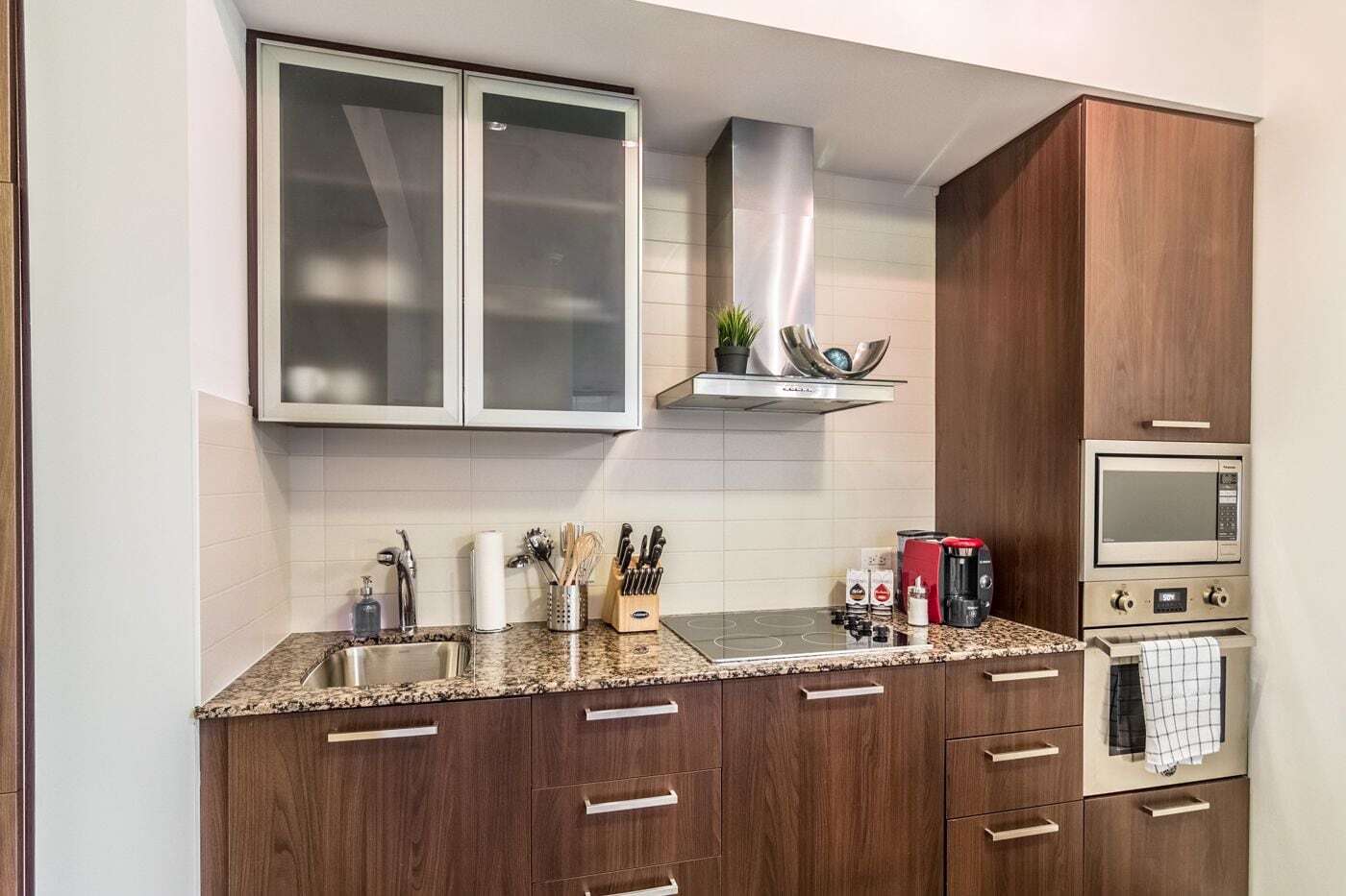 Aoc Suites - Two Bedroom Condo - City/Cn Tower View * Toronto