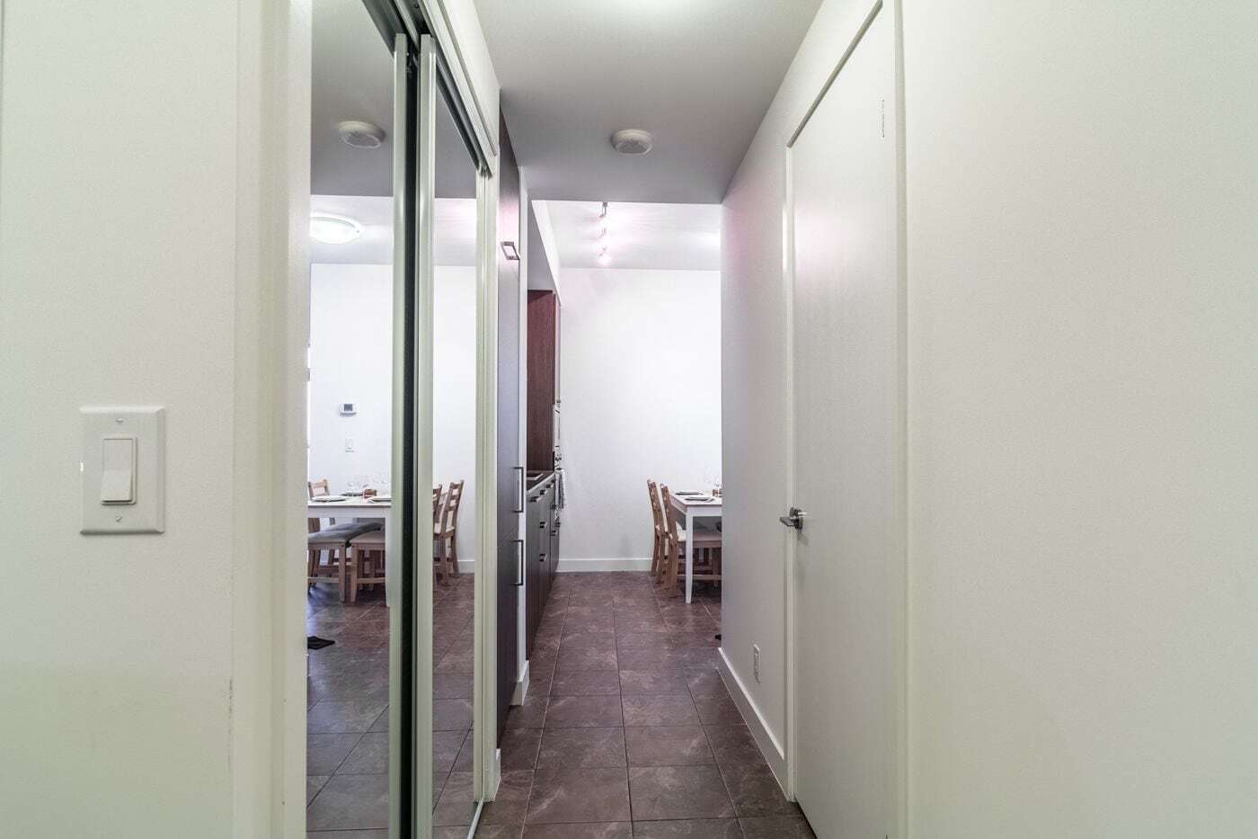 Aoc Suites - Two Bedroom Condo - City/Cn Tower View Toronto