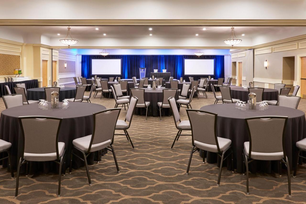 - Yorkdale Hotel Toronto