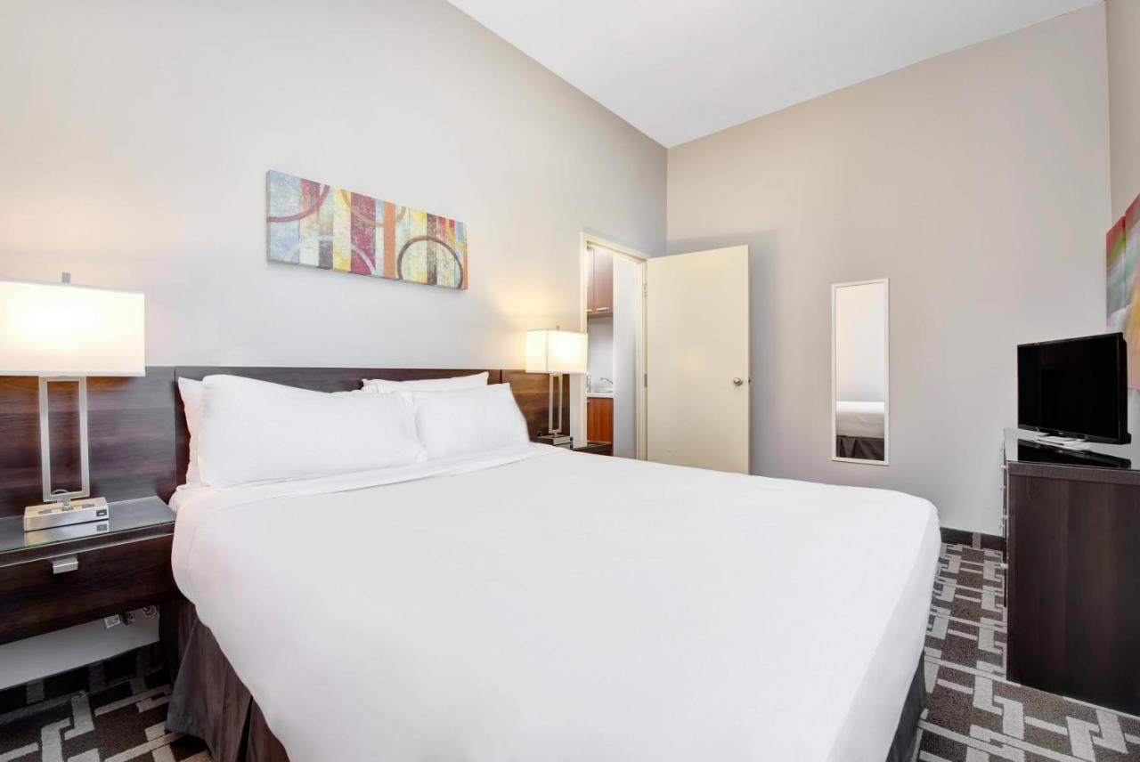 Willowdale North York Hotel Toronto