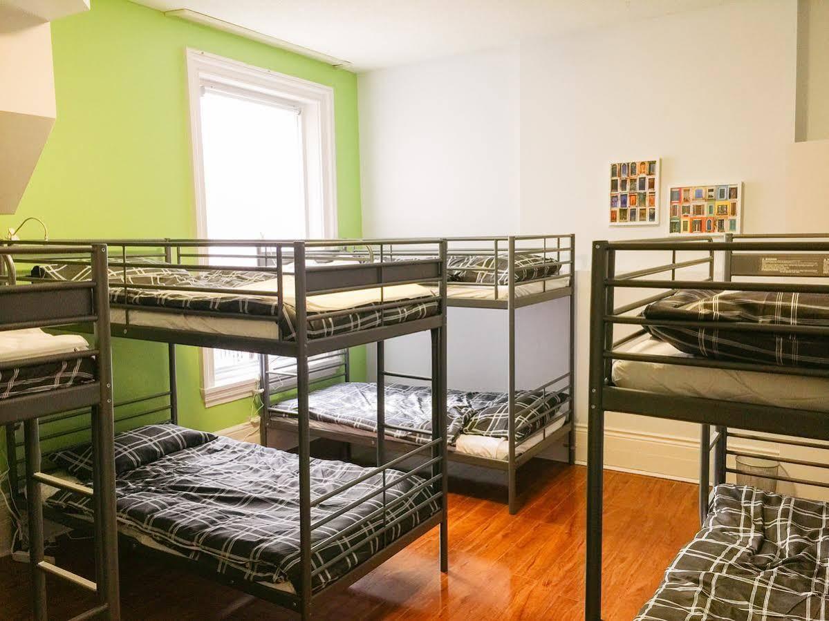 Hostel Toronto *
