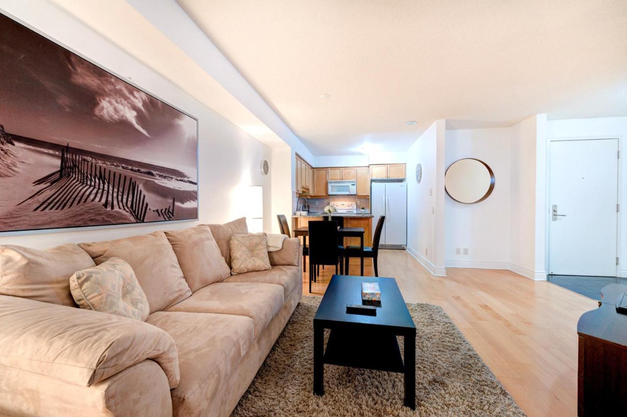 Pelicanstay At Yonge & Sheppard North York Apartment