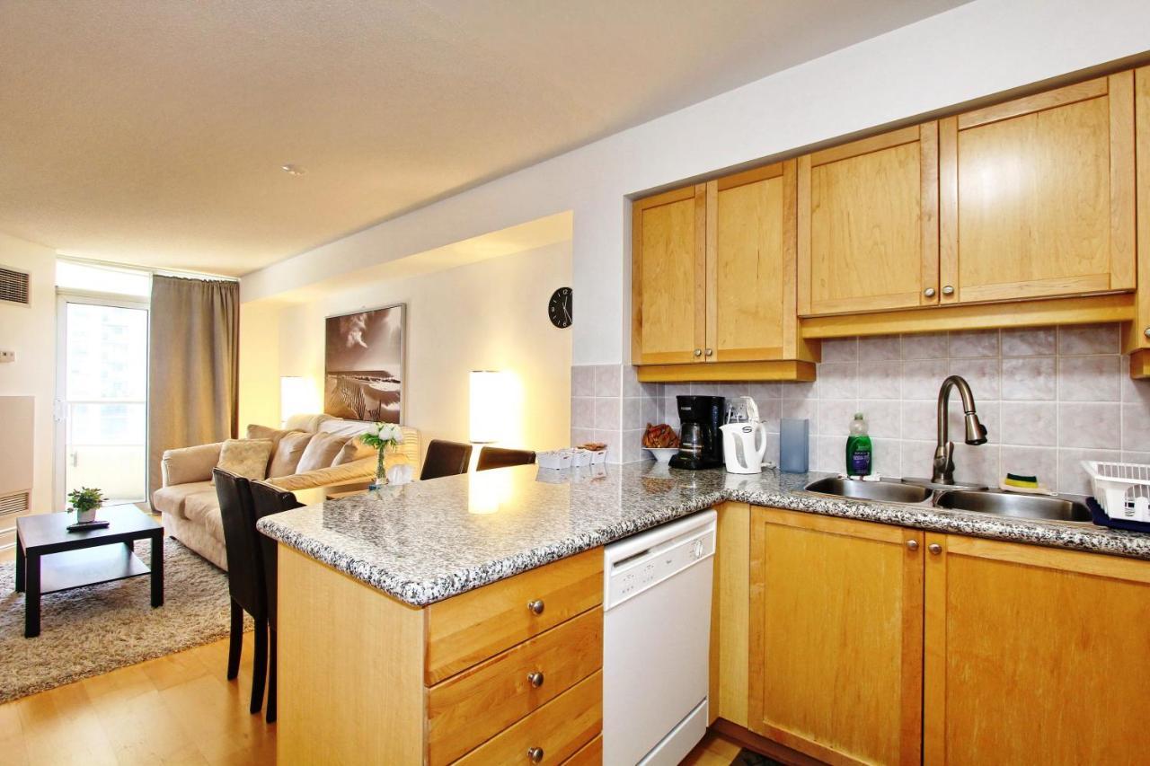 Pelicanstay At Yonge & Sheppard North York Apartment