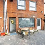 Cute 2-Bedroom Caverna