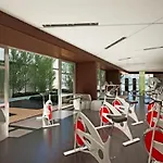 Pinnacle Suites - Luxurious Downtown Suite
