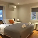 The Parkway Garden Guesthouse