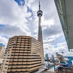 2Br Fantastic View Of Cn Tower And Roger Centre