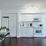 Parkview Suites