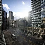 Cozy Suite In Heart Of Downtown Toronto G3