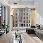 Trendy 1Bedroom Downtown Toronto Condo