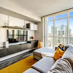 Beautiful Condos By Cn Tower