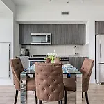 Luxury Properties Close To Rogers Center In Toronto Downtown Core