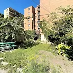 Spa Oasis In Toronto\'S Heart + Parking!