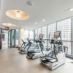 Stunning Lake View Top Floor Studio