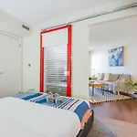 Fort York Suites - Cne