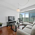 Delta Suites - Scotiabank Arena & Mtcc - Downtown Toronto