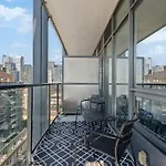 Amazing View 2Br St Lawrence Market Condo, Downtown Toronto