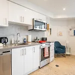 Modern 1Br Apartment Stunning View Of Cn Tower