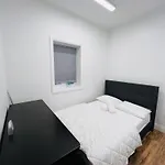 2 Bed 1 Bath House Near Downtown