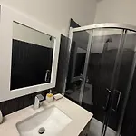 Exotic Couple Suite Near Downtown