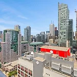2 Bed 2 Bath Cn-Tower And Lakeviews- Parking
