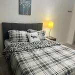 D\'S Home