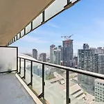 Lake Views And Rogers Centre - 4Beds - Free Parking
