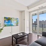 Lake Views And Rogers Centre - 4Beds - Free Parking