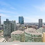 Lake Views And Rogers Centre - 4Beds - Free Parking