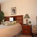 Petryla Estates Furnished Toronto Apartments