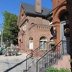 Annex Quest House
