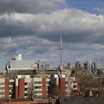 2B Suites By Canada Suites
