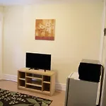Mina\'S Guest House