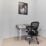 Gorgeous 2 Storey Townhouse