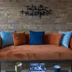 Charming 3Br In Queen Street East By Sonder