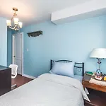 Affordable Guest Home At York U