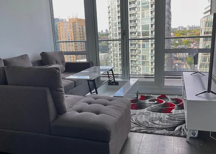 Exquisite Condo By Exhibition Place Downtown Toronto