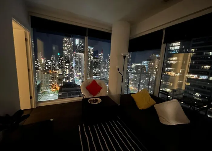 Entire Home In Downtown Toronto