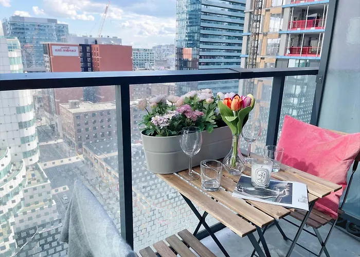 King Suites In Downtown Toronto Near Cn Tower Rogers Centre B
