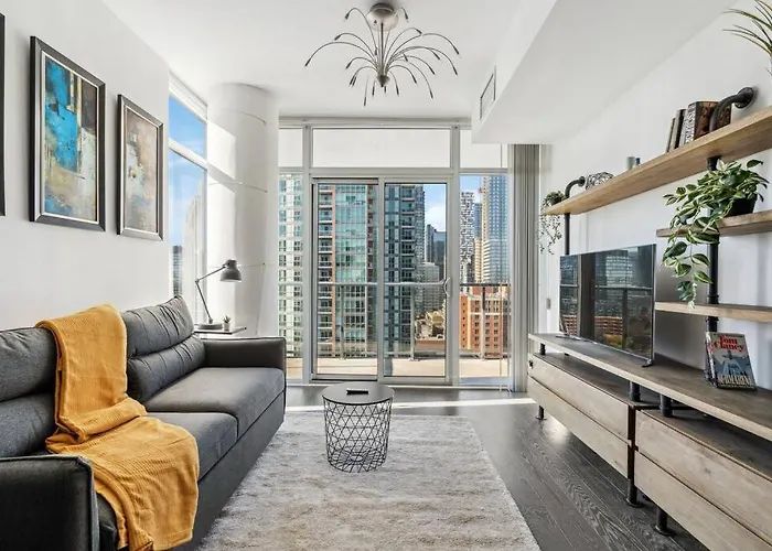 Amazing View 2Br St Lawrence Market Condo, Downtown Toronto